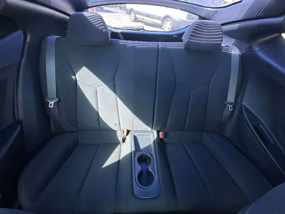 2017 Hyundai Veloster - Image 13 of 18