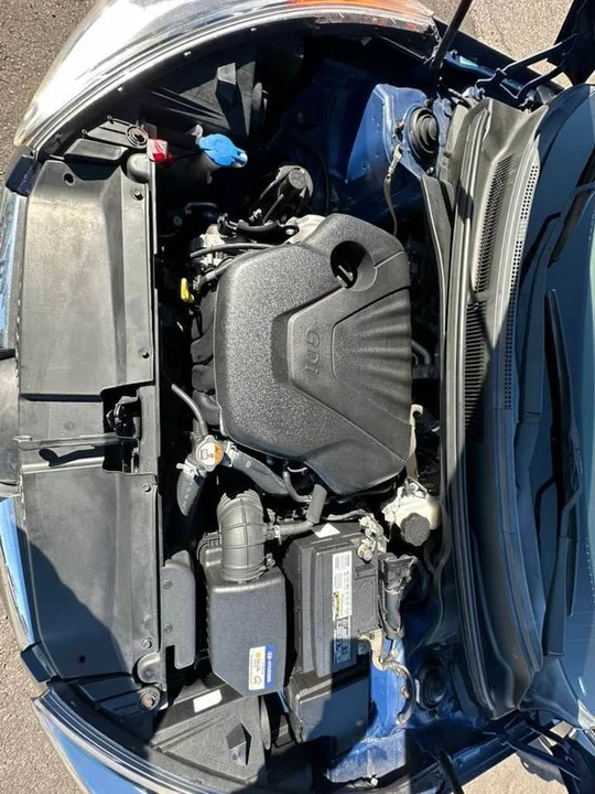 2017 Hyundai Veloster - Image 18 of 18
