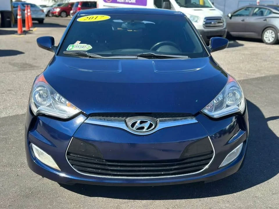 2017 Hyundai Veloster - Image 3 of 18