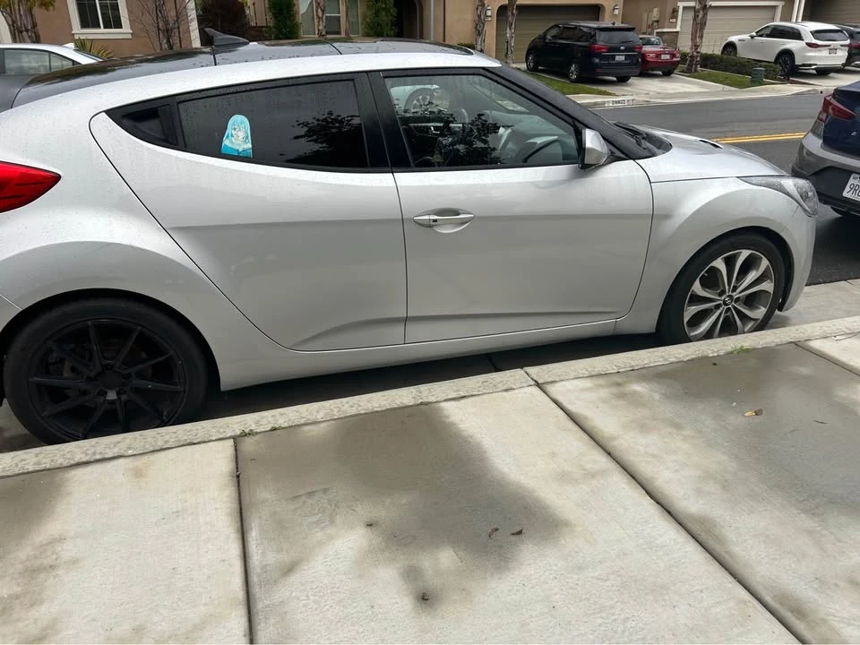 2017 Hyundai Veloster - Image 8 of 8