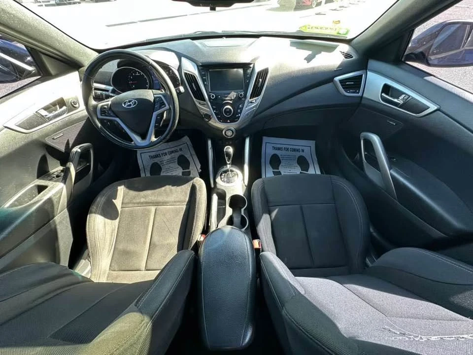 2017 Hyundai Veloster - Image 14 of 18