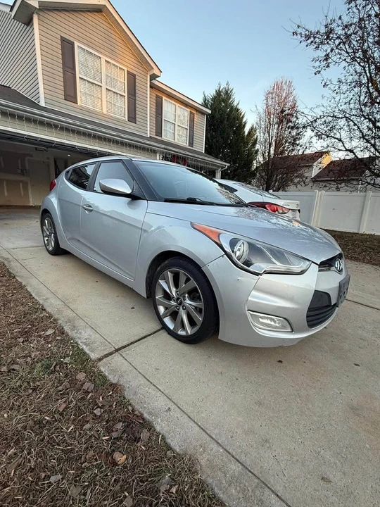 2017 Hyundai Veloster - Image 7 of 7