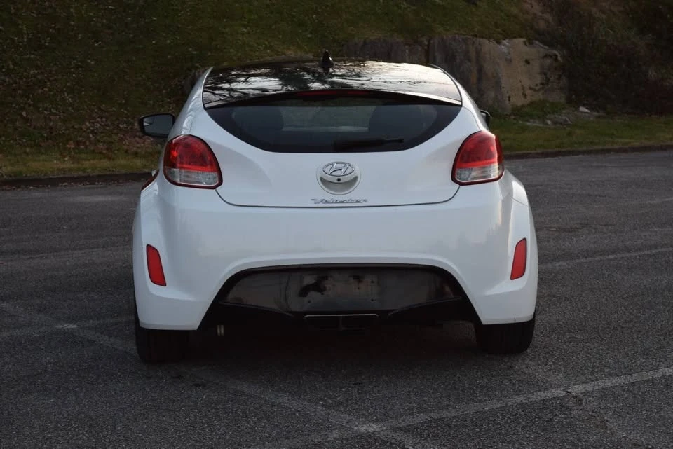 2017 Hyundai Veloster - Image 6 of 16