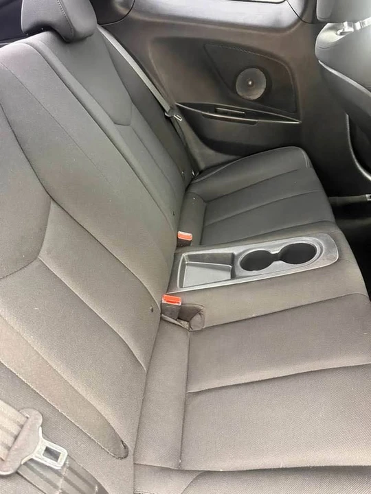 2017 Hyundai Veloster - Image 15 of 18