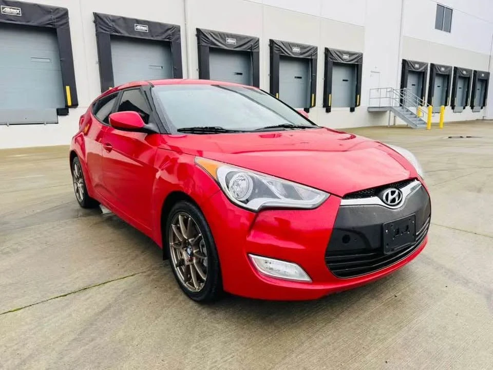 2017 Hyundai Veloster - Image 7 of 18