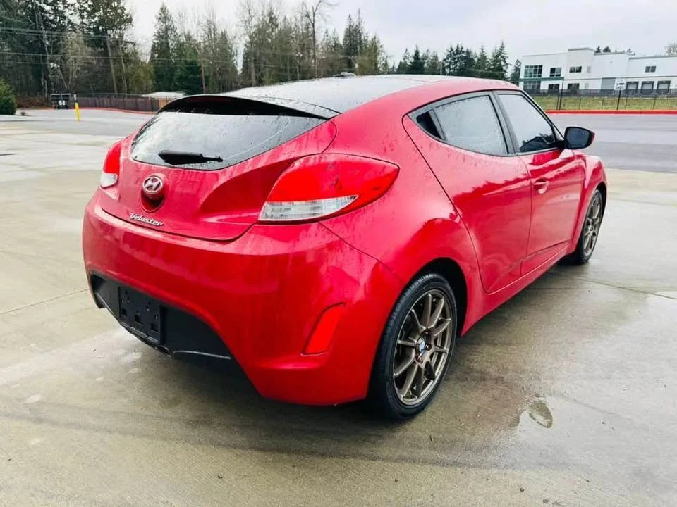 2017 Hyundai Veloster - Image 5 of 18