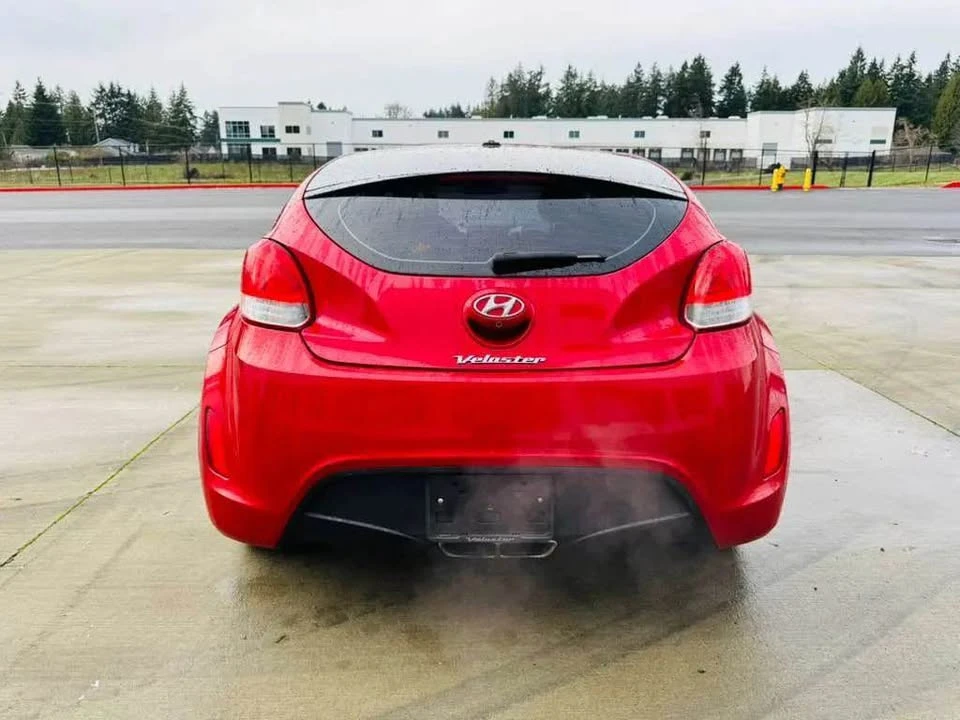 2017 Hyundai Veloster - Image 4 of 18