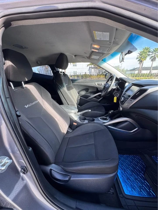 2017 Hyundai Veloster - Image 20 of 20
