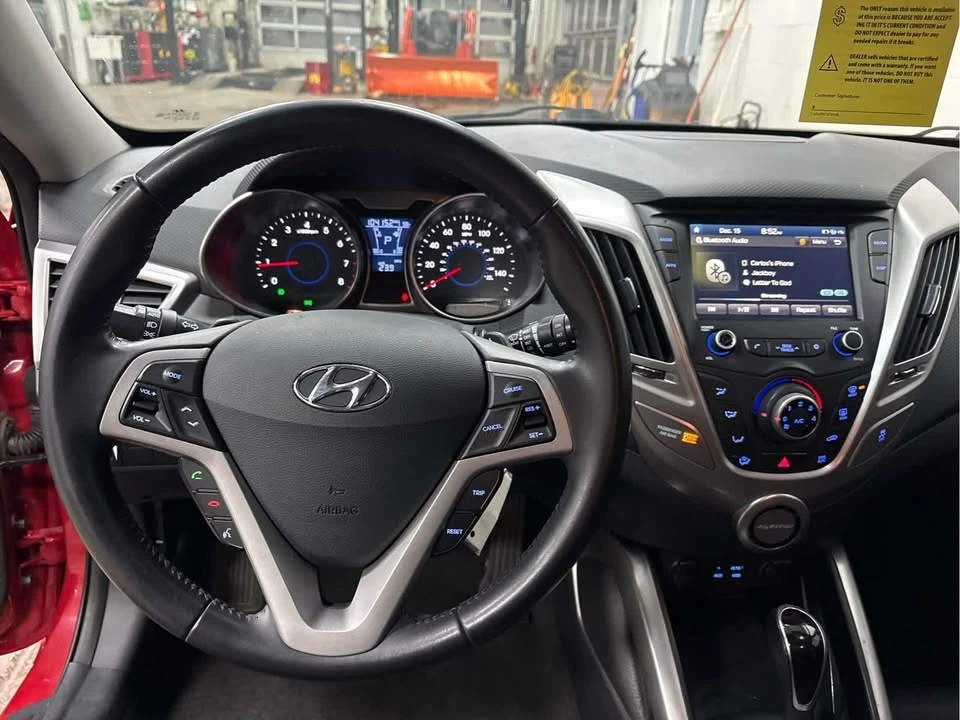 2017 Hyundai Veloster - Image 9 of 20