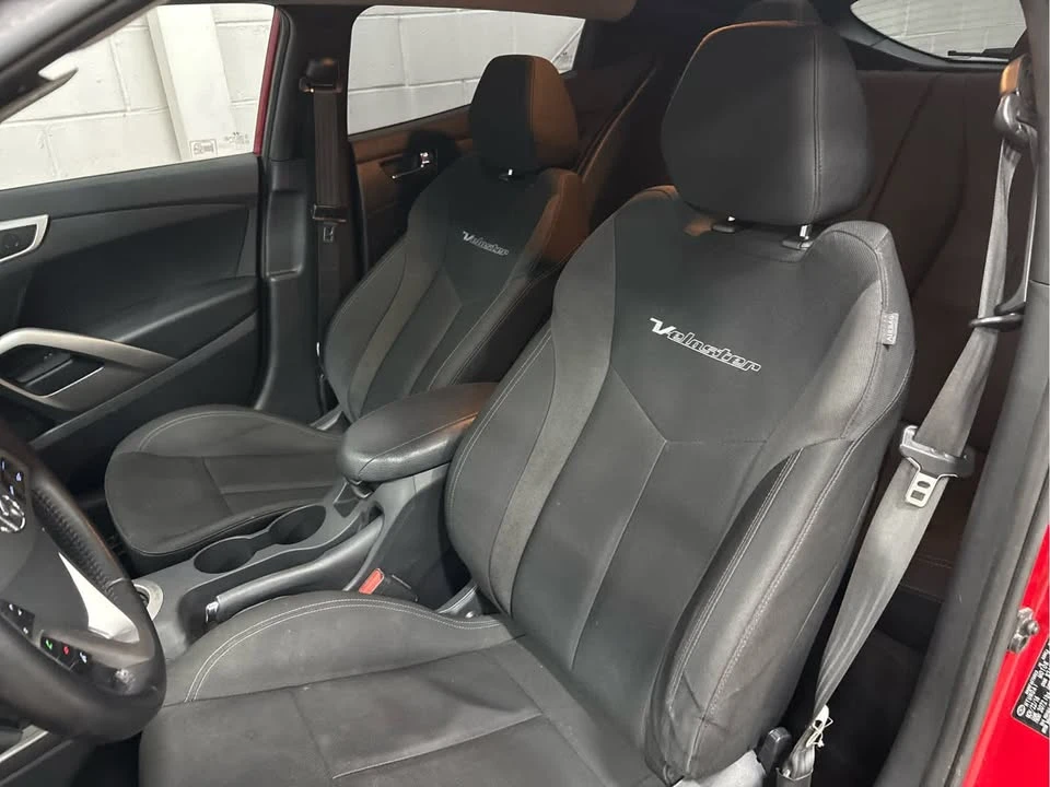2017 Hyundai Veloster - Image 13 of 20