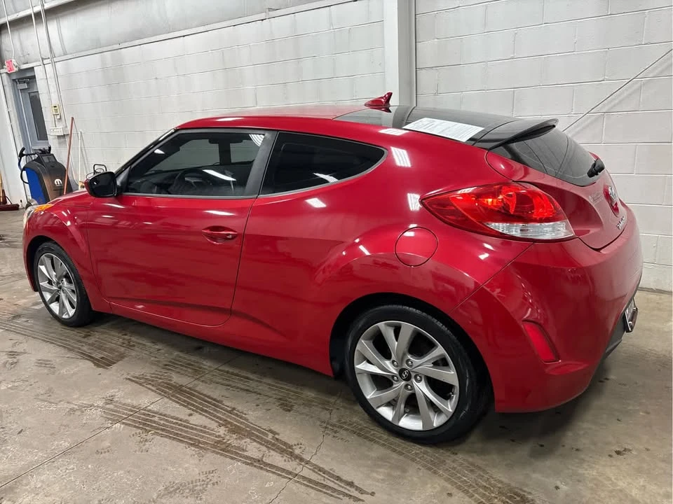 2017 Hyundai Veloster - Image 5 of 20