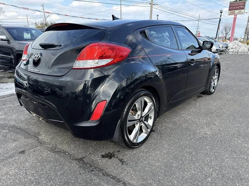 2017 Hyundai Veloster - Image 3 of 15
