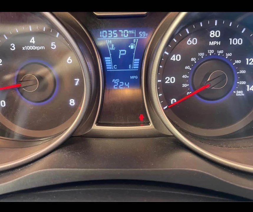 2017 Hyundai Veloster - Image 10 of 10