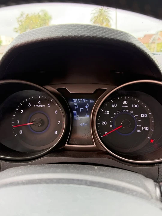 2017 Hyundai Veloster - Image 5 of 7