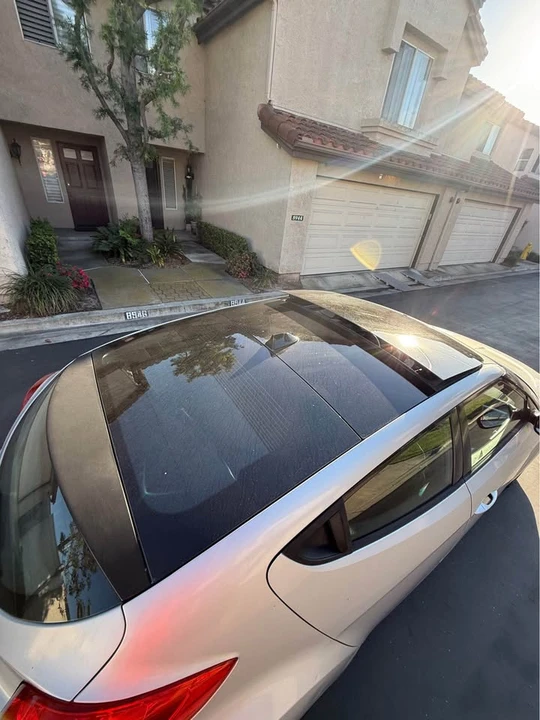 2017 Hyundai Veloster - Image 8 of 18