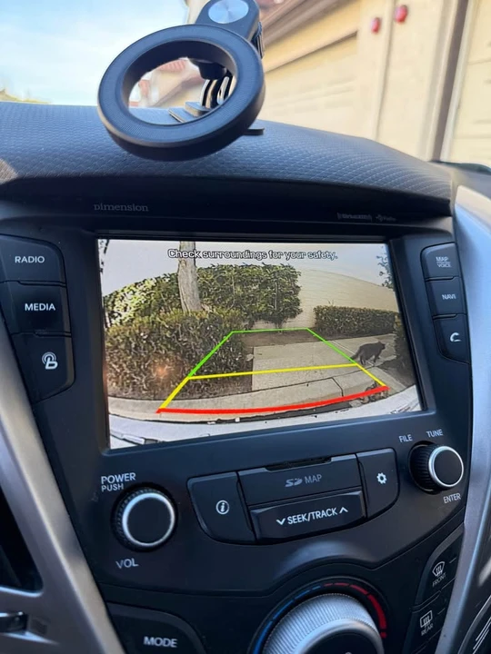 2017 Hyundai Veloster - Image 14 of 18