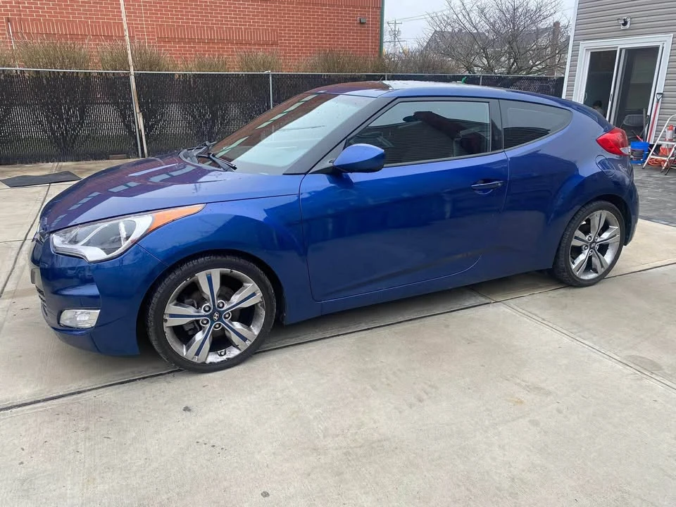 2017 Hyundai Veloster - Image 3 of 8