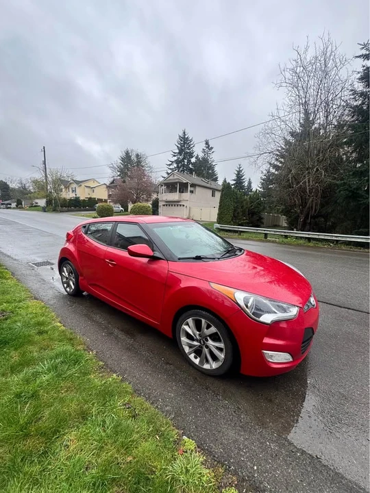 2017 Hyundai Veloster - Image 3 of 8