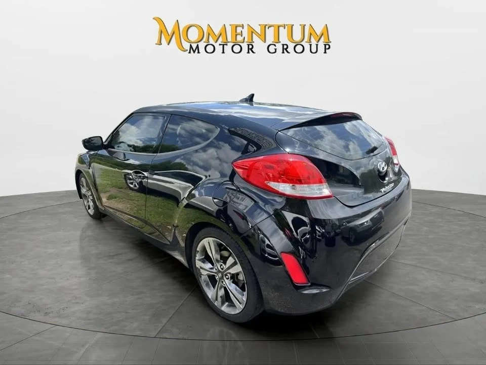 2017 Hyundai Veloster - Image 4 of 19