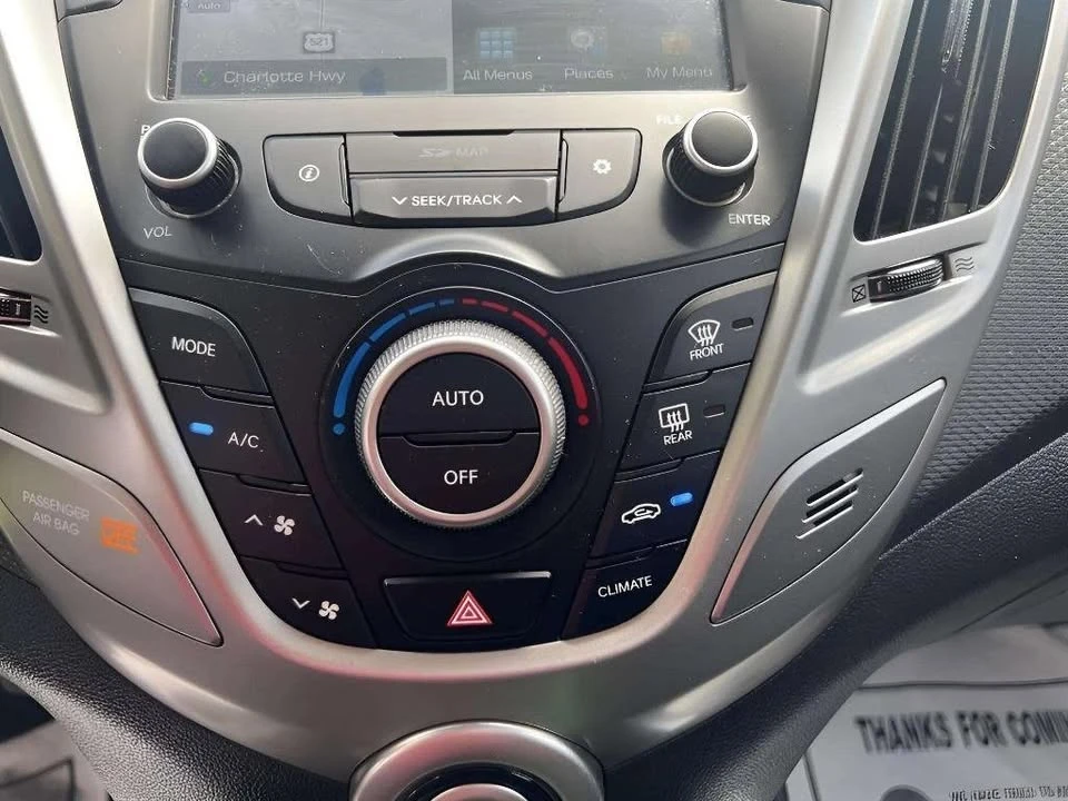 2017 Hyundai Veloster - Image 17 of 19