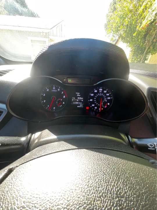 2017 Hyundai Veloster - Image 13 of 18