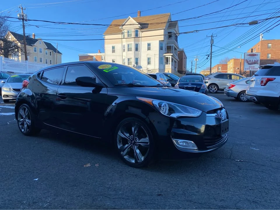 2017 Hyundai Veloster - Image 5 of 12