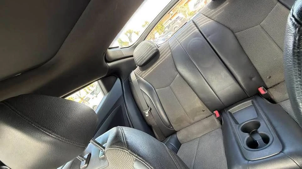 2017 Hyundai Veloster - Image 8 of 8