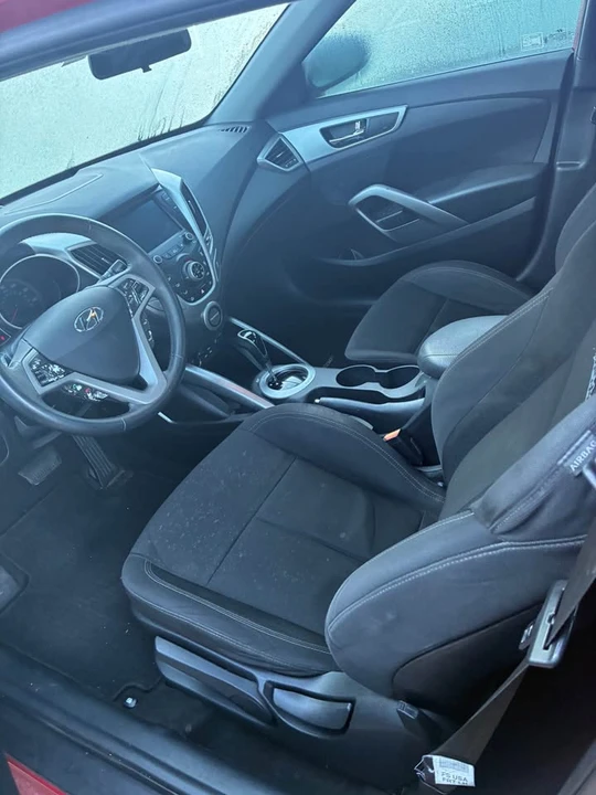 2017 Hyundai Veloster - Image 3 of 3