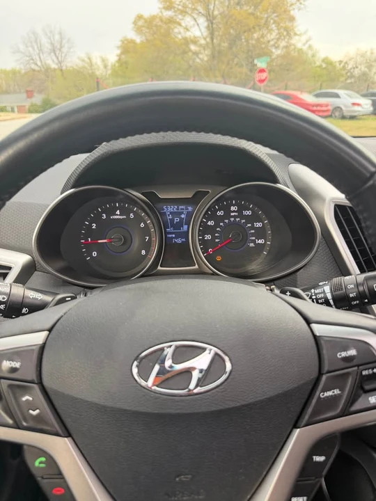 2017 Hyundai Veloster - Image 13 of 13