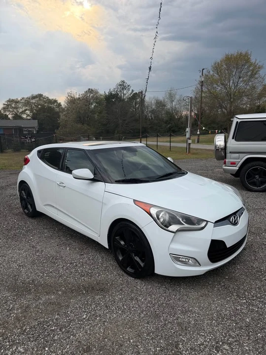 2017 Hyundai Veloster - Image 3 of 13