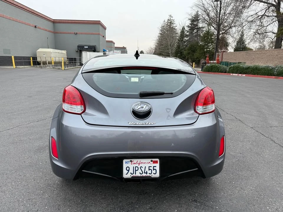2017 Hyundai Veloster - Image 5 of 17