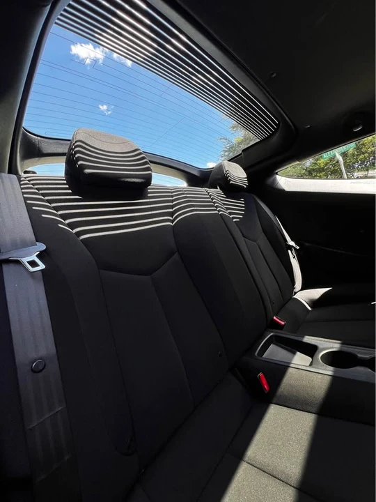 2017 Hyundai Veloster - Image 12 of 19