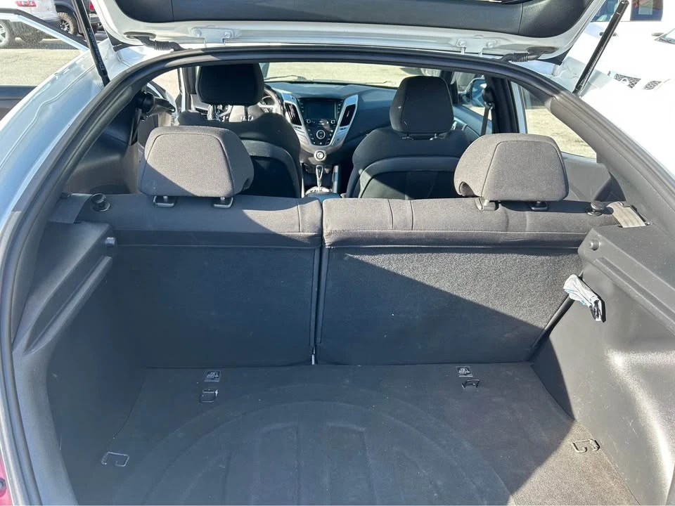 2017 Hyundai Veloster - Image 7 of 7