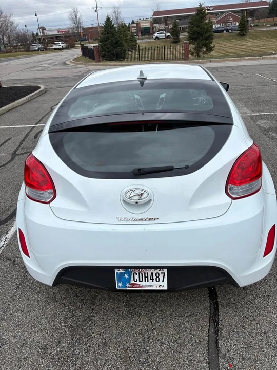 2017 Hyundai Veloster - Image 5 of 12