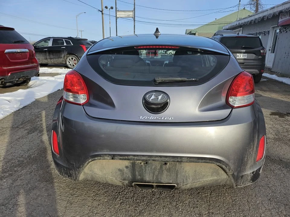 2017 Hyundai Veloster - Image 3 of 13
