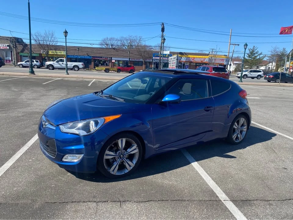 2017 Hyundai Veloster - Image 7 of 19