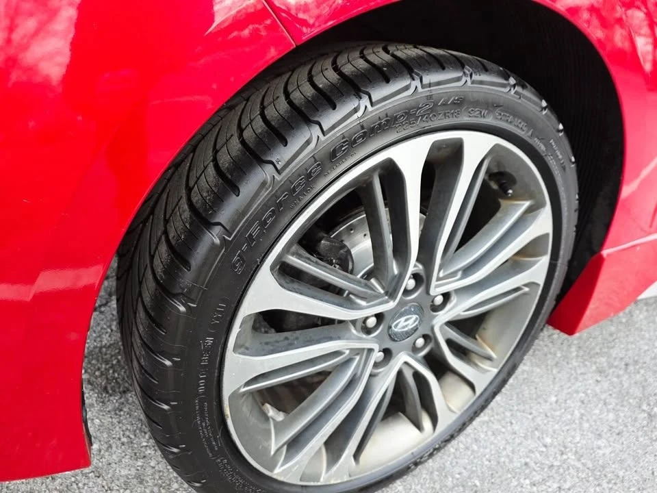2017 Hyundai Veloster - Image 20 of 20