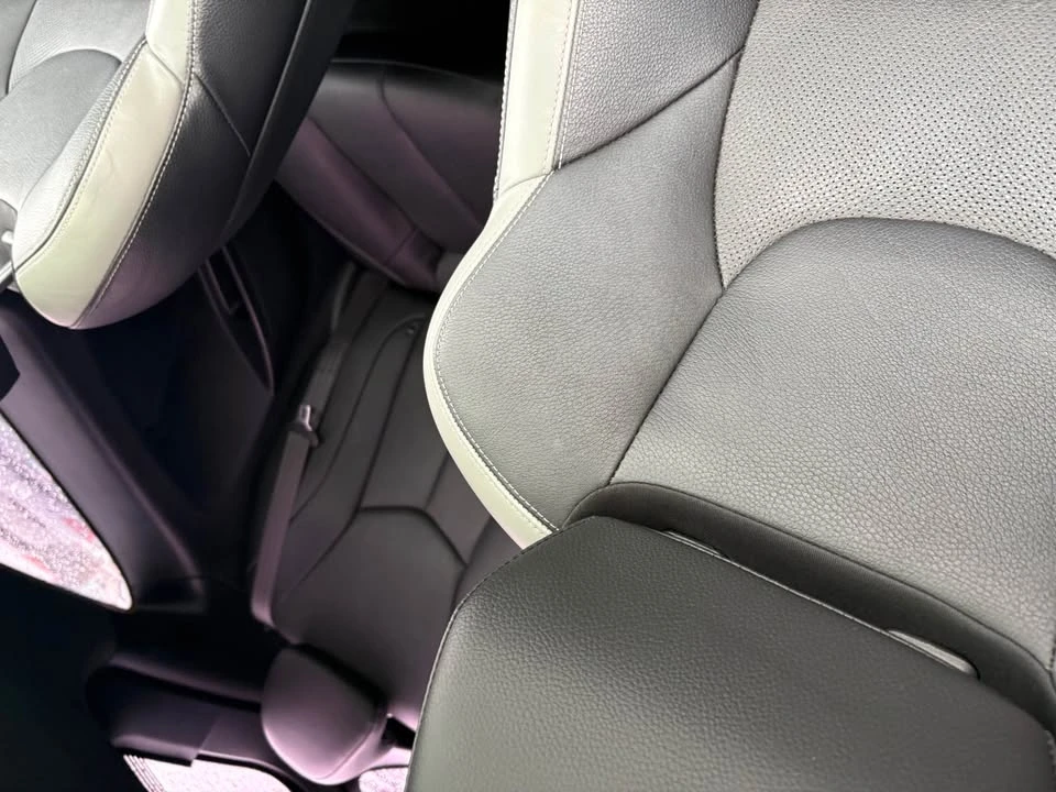2017 Hyundai Veloster - Image 14 of 18