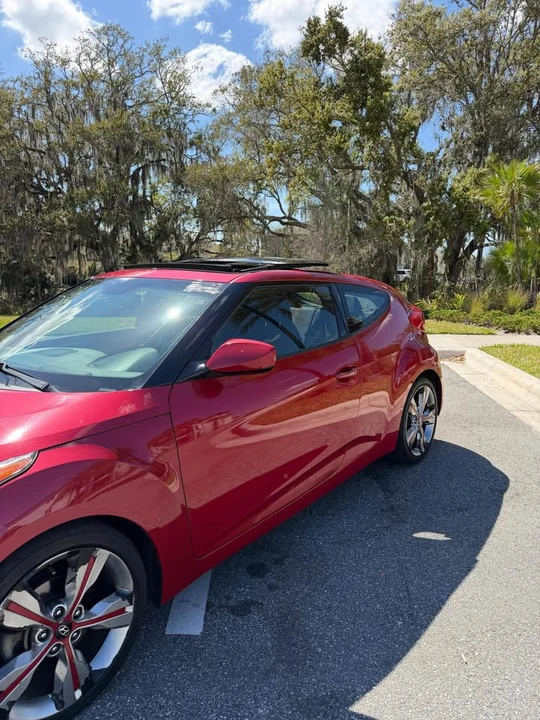 2017 Hyundai Veloster - Image 5 of 12