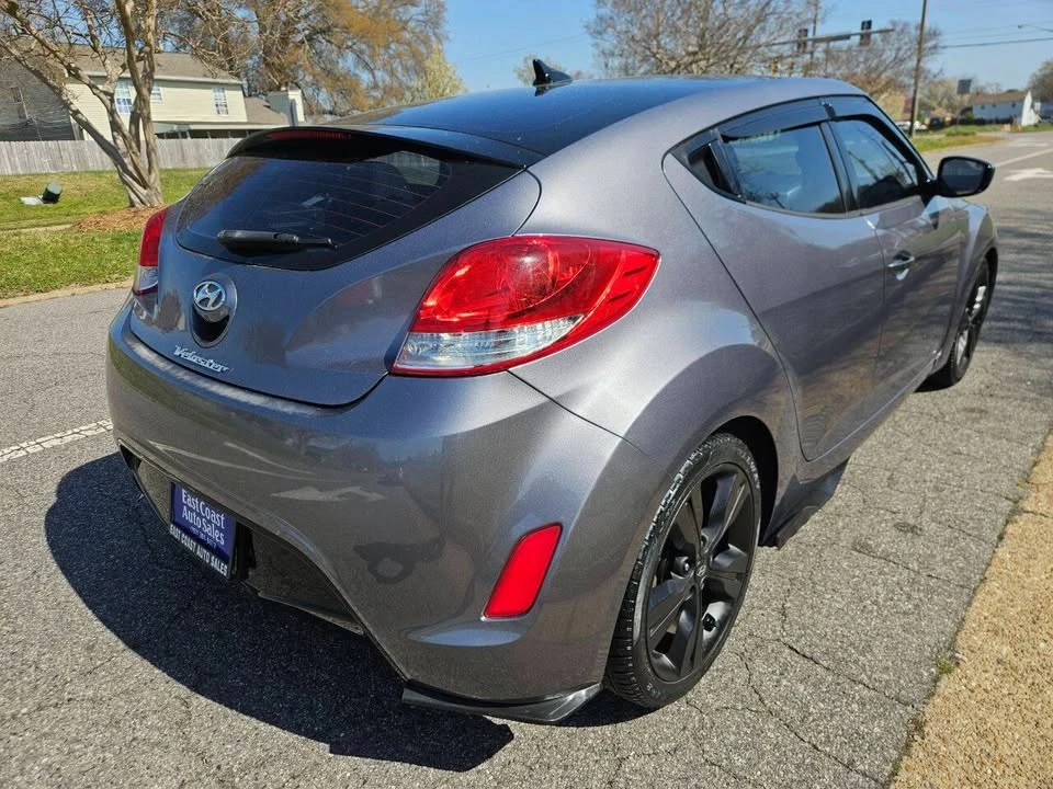 2017 Hyundai Veloster - Image 5 of 19