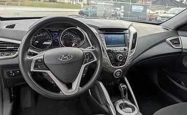 2017 Hyundai Veloster - Image 8 of 8