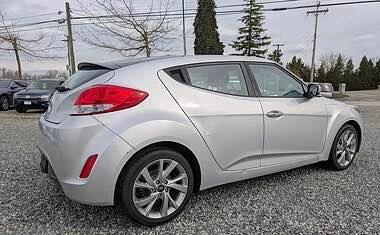 2017 Hyundai Veloster - Image 5 of 8