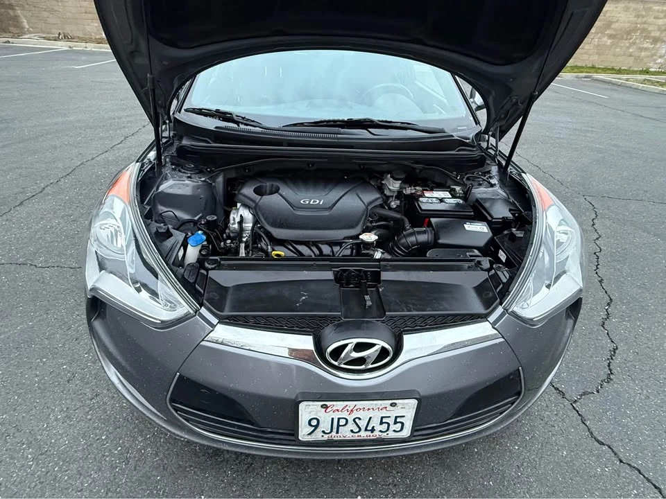 2017 Hyundai Veloster - Image 14 of 17