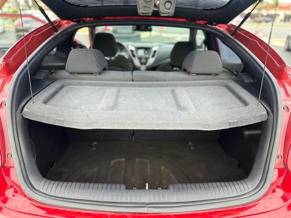 2017 Hyundai Veloster - Image 15 of 20