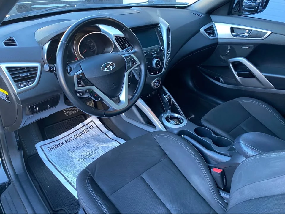 2017 Hyundai Veloster - Image 7 of 12