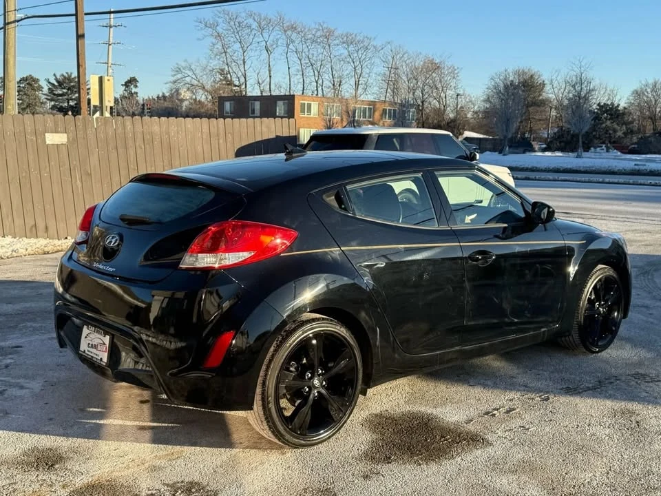 2017 Hyundai Veloster - Image 5 of 16