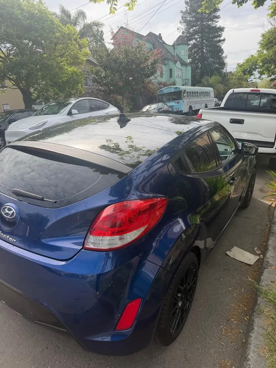2017 Hyundai Veloster - Image 3 of 7