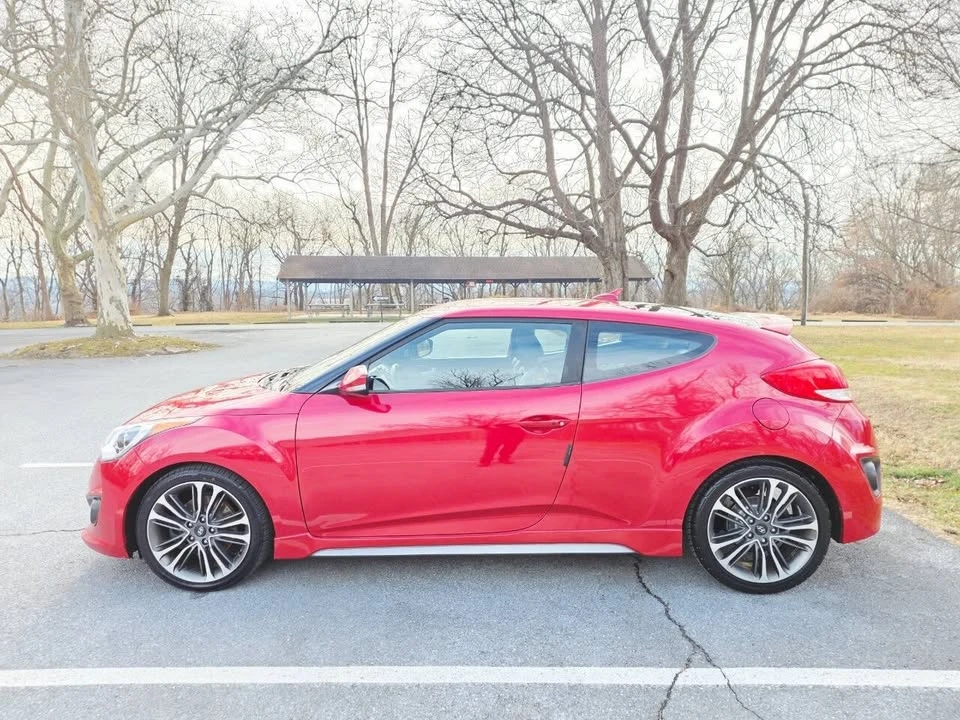 2017 Hyundai Veloster - Image 3 of 19