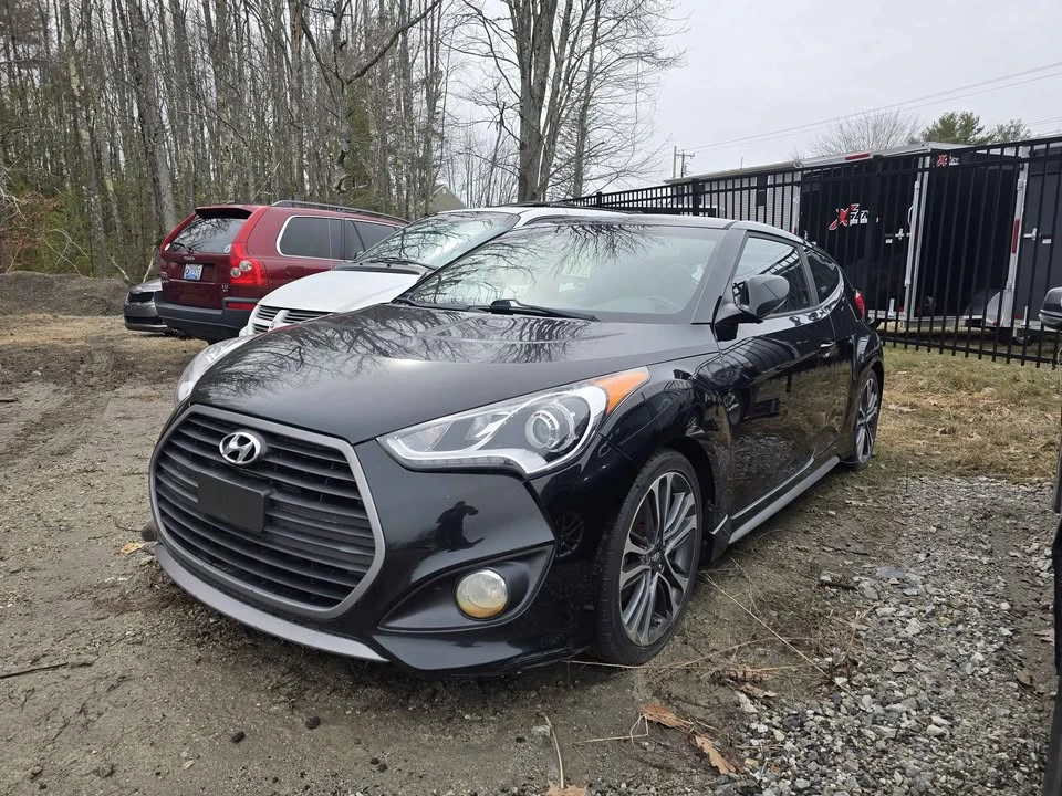2017 Hyundai Veloster - Image 2 of 7
