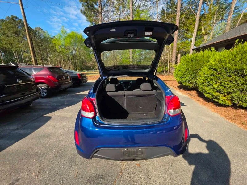 2017 Hyundai Veloster - Image 11 of 15